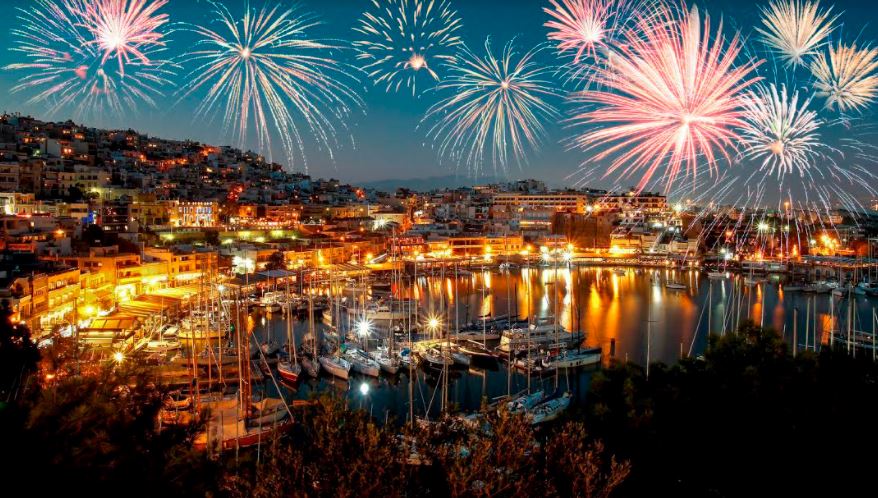 Δήμος Πειραιά: Χριστούγεννα με ασφάλεια – Φωτεινά και ψηφιακά θεάματα