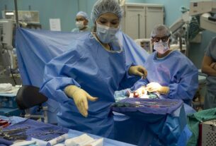 "Εγκληματική η κυβερνητική απόφαση για μείωση κατά 80% των τακτικών χειρουργείων"