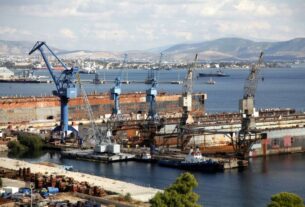 "Φιάσκο" η προσφορά για τα Ναυπηγεία Σκαραμαγκά