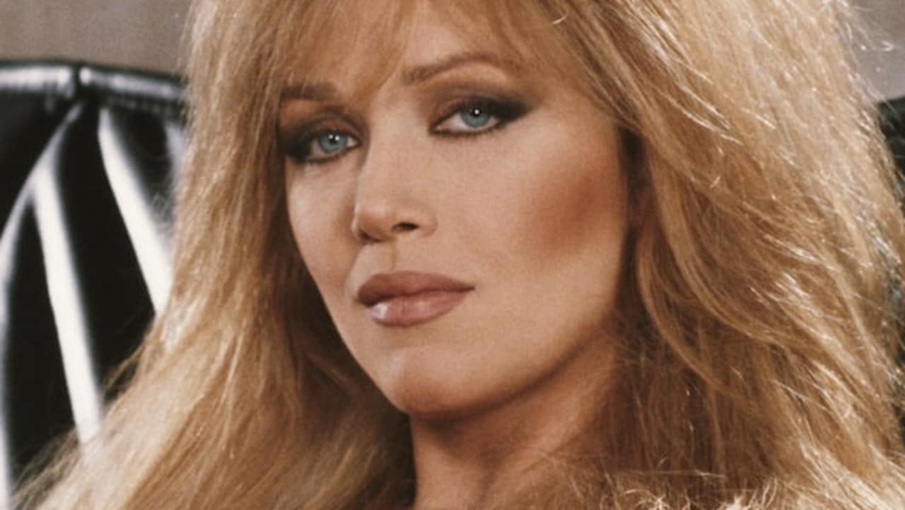 "Έφυγε" η Tanya Roberts – Το πανέμορφο κορίτσι του James Bond