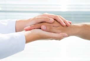 Lockdown: Αυξήθηκαν 200% οι Έλληνες που ζήτησαν ψυχολογική υποστήριξη!