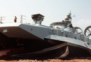 Πολεμικό Ναυτικό: Γνωστός εφοπλιστής κάνει δωρεά 23 εκατ. ευρώ & 60 αποβατικά σκάφη στις Ένοπλες Δυνάμεις!