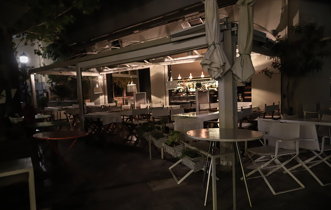 Μέσα στον Απρίλιο ανοίγει η εξωτερική εστίαση