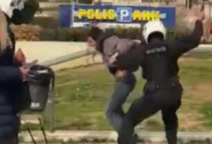 Δημοσιογραφία τύπου ΥΕΝΕΔ: Είδαν απρόκλητη επίθεση 30 κατοίκων της Νέας Σμύρνης στην ΕΛΑΣ!