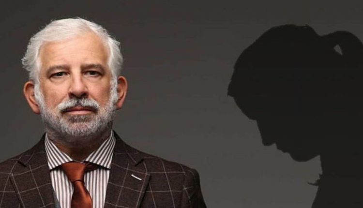 Καταγγελία ΣΟΚ για Φιλιππίδη: "Όρμησε να με βιάσει, έτρεμα όταν χτυπούσε το κινητό μου"