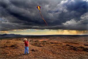 Καιρός Καθαρά Δευτέρα 2021: Βροχές, καταιγίδες και θυελλώδεις άνεμοι