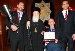 Κωνσταντίνος Αγγελόπουλος: Ο εφοπλιστής και ιδιοκτήτης της Χαλυβουργικής που έδινε μάχη με σπάνια ασθένεια