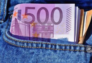 Αυτός είναι ο μισθός που παίρνουν δήμαρχοι και περιφερειάρχες (πίνακας)