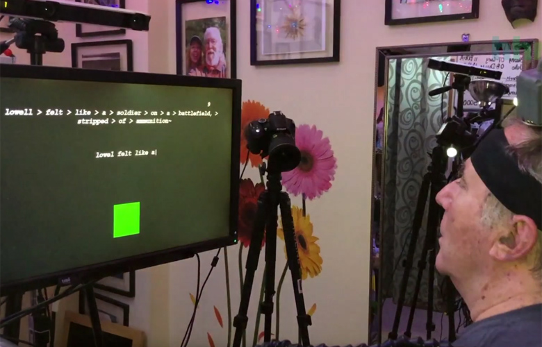 Δείτε το πρώτο σύστημα τεχνητής νοημοσύνης με το φανταστικό χέρι ενός παράλυτου-video