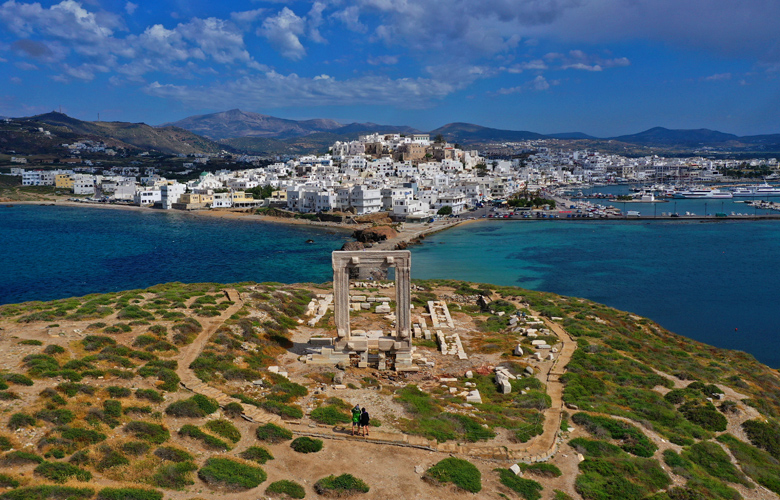 Νάξος: To «πράσινο φύλλο» του Αιγαίου. Η αιτία της ονομασίας