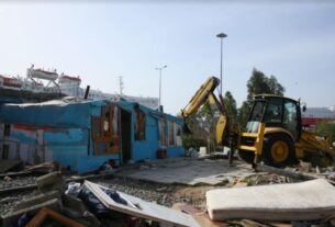 Δήμος Πειραιά: Απομακρύνθηκαν παράνομα διαμένοντες στον χώρο του παλιού σιδηροδρομικού σταθμού Αγίου Διονυσίου