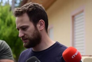 Δολοφονία Καρολάιν: 37 μέρες θρασύτατο θέατρο – Όλες οι εξοργιστικές δηλώσεις του πιλότου (βίντεο)