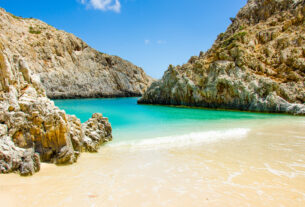 Σεϊτάν Λιμάνια: Η παραλία με τα γαλαζιά νερά-Δείτε που βρίσκεται