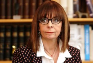 Κατερίνα Σακελλαροπούλου: Για απάτη «μαμούθ» κατηγορείται αστυνομικός της φρουράς της