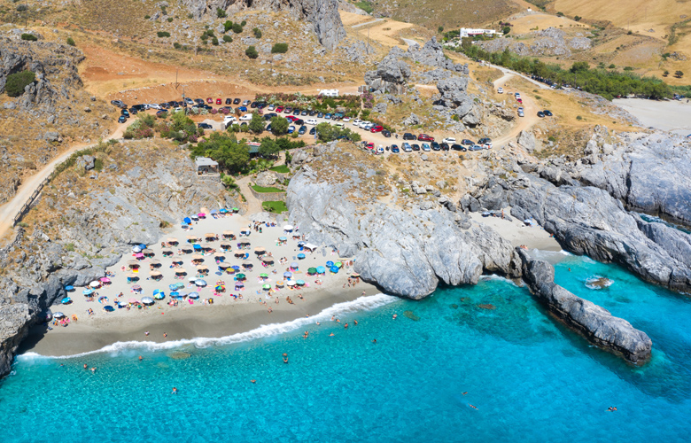 Η παράξενη αιτία για το… βάφτισμα της «Σπηλιάς του Δράκου»