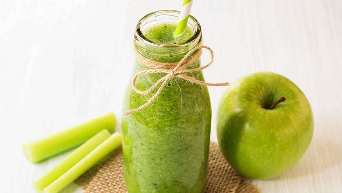 Smoothie αποτοξίνωσης με 3 υλικά για απώλεια βάρους