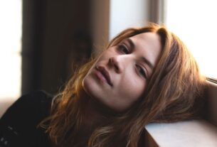 Αγγελική": Η Εριέττα Μανούρη φόρεσε το μπικίνι της και αναστάτωσε το instagram!