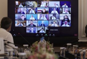 Οι "άγνωστοι" υπουργοί και η αρνητική δημοτικότητα τρέχουν τον ανασχηματισμό