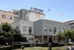 Φρίκη στη Νίκαια: Γιατί 58χρονος έριξε οξύ στην 64χρονη πεθερά του. «Προσπάθησε να με βι@σει και…»