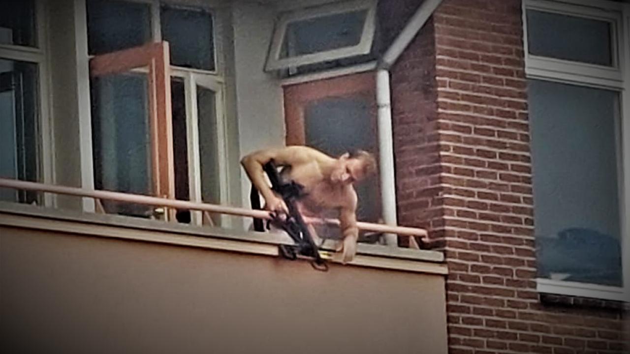 Τρόμος στην Ολλανδία: Δολοφόνος με βαλλίστρα σκότωσε δυο άτομα (video)