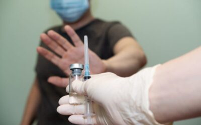 ΠΕΝΕΝ: Απειλές απόλυσης σε ανεμβολίαστους Ναυτεργάτες