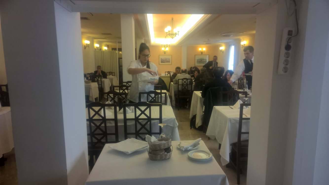 Βουλή: Επαναλειτουργεί το εστιατόριο με πιάτα γκουρμέ για όλα τα γούστα