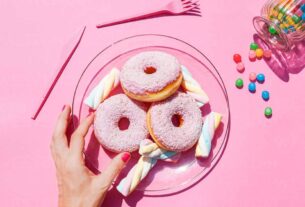 Δίαιτα: 4 συμβουλές για να αποφύγετε τα γλυκά όταν πεινάτε!