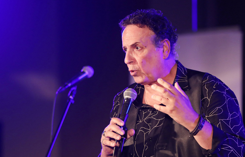 Ο Χάρης Ρώμας αποκάλυψε τον λόγο που δεν συνεχίστηκε το Κωνσταντίνου και Ελένης