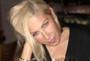 Έφη Σαρρή: Μην κάνετε σεξ, θα χάσετε χρόνια από την ζωή σας