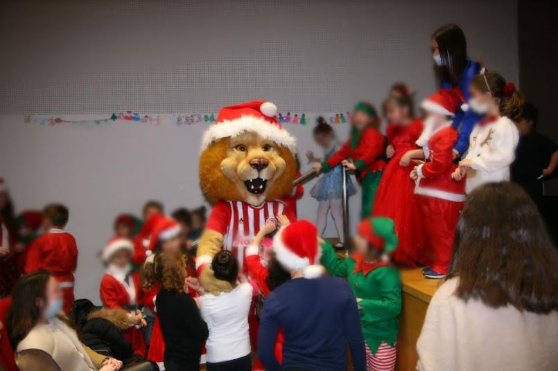 Χριστουγεννιάτικη εκδήλωση με πρωταγωνιστές τα παιδιά των Κέντρων Δημιουργικής Απασχόλησης του Δήμου Πειραιά!