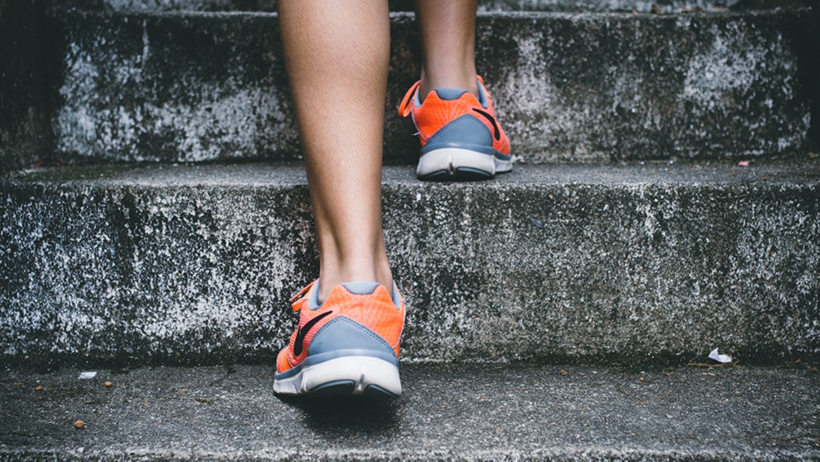 Tέσσερις συμβουλές για να απολαμβάνετε το τρέξιμο το χειμώνα