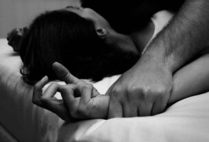 Βιασμός στο Ξενοδοχείο "Αχίλλειον": «Υπήρχε υπνωτικό χάπι στο ποτό της» λέει ο δικηγόρος της 24χρονης ΒΙΝΤΕΟ