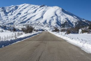 Ζήρεια: Το βουνό με το «μυθικό φυτό» που έδωσε ο Ερμής στον Οδυσσέα