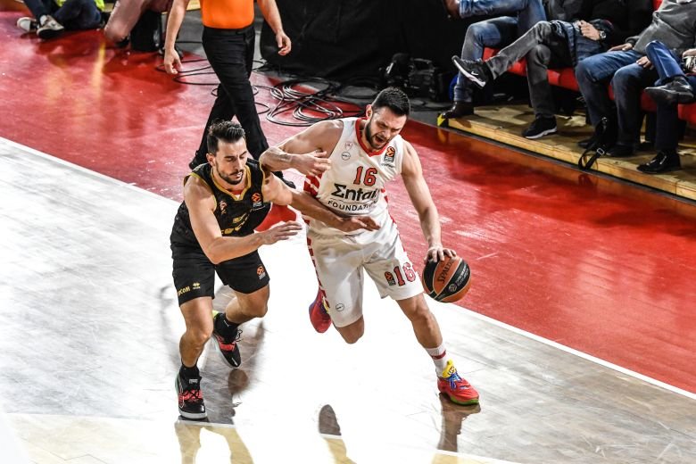 Με άσχημη εμφάνιση Ολυμπιακός ηττήθηκε από τη Μονακό στο Πριγκιπάτο