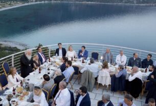 Χαμός για το πριβέ πάρτι του Αρχιεπισκόπου στην πλαγιά του Ελικώνα