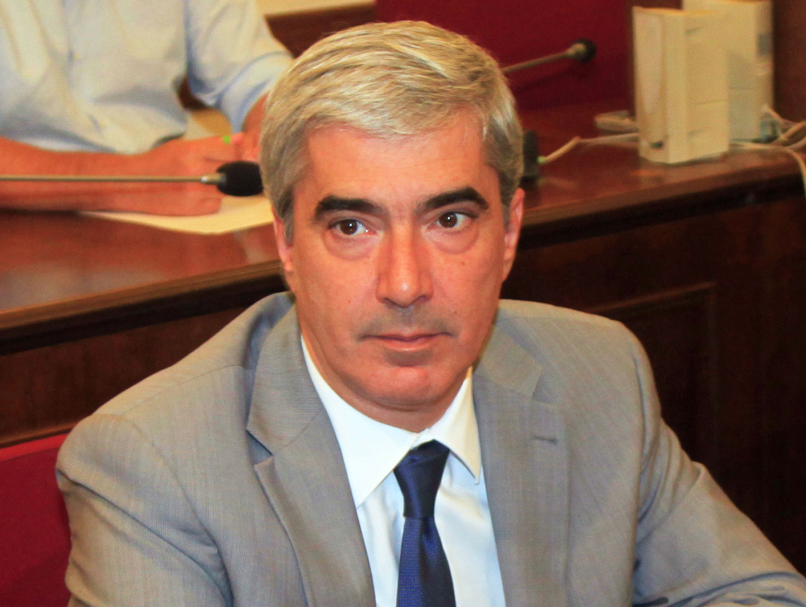 Εύβοια: Αγανακτισμένοι πυρόπληκτοι αποδοκίμασαν άγρια τον Σίμο Κεδίκογλου