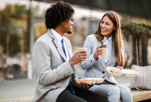 Μεσημεριανό διάλειμμα