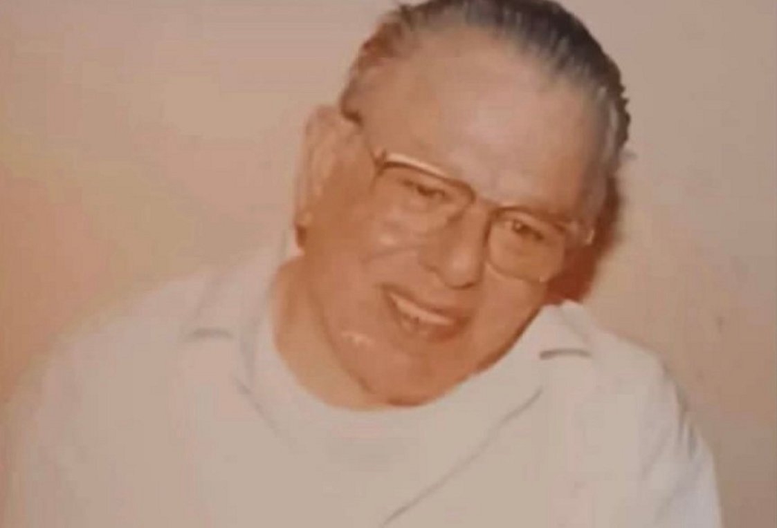 Καράμπαμπας: Πέθανε ο ιδιοκτήτης του θρυλικού σουβλατζίδικου στην Δραπετσώνα