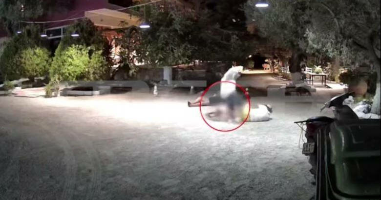 Αίγινα: Βίντεο-ΣΟΚ από άγριο ξυλοδαρμό ιδιοκτήτριας ξενοδοχείου και του γιού της