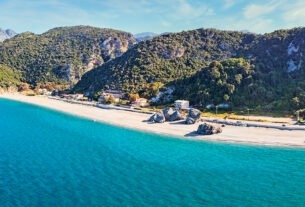 παραλία Χιλιαδού