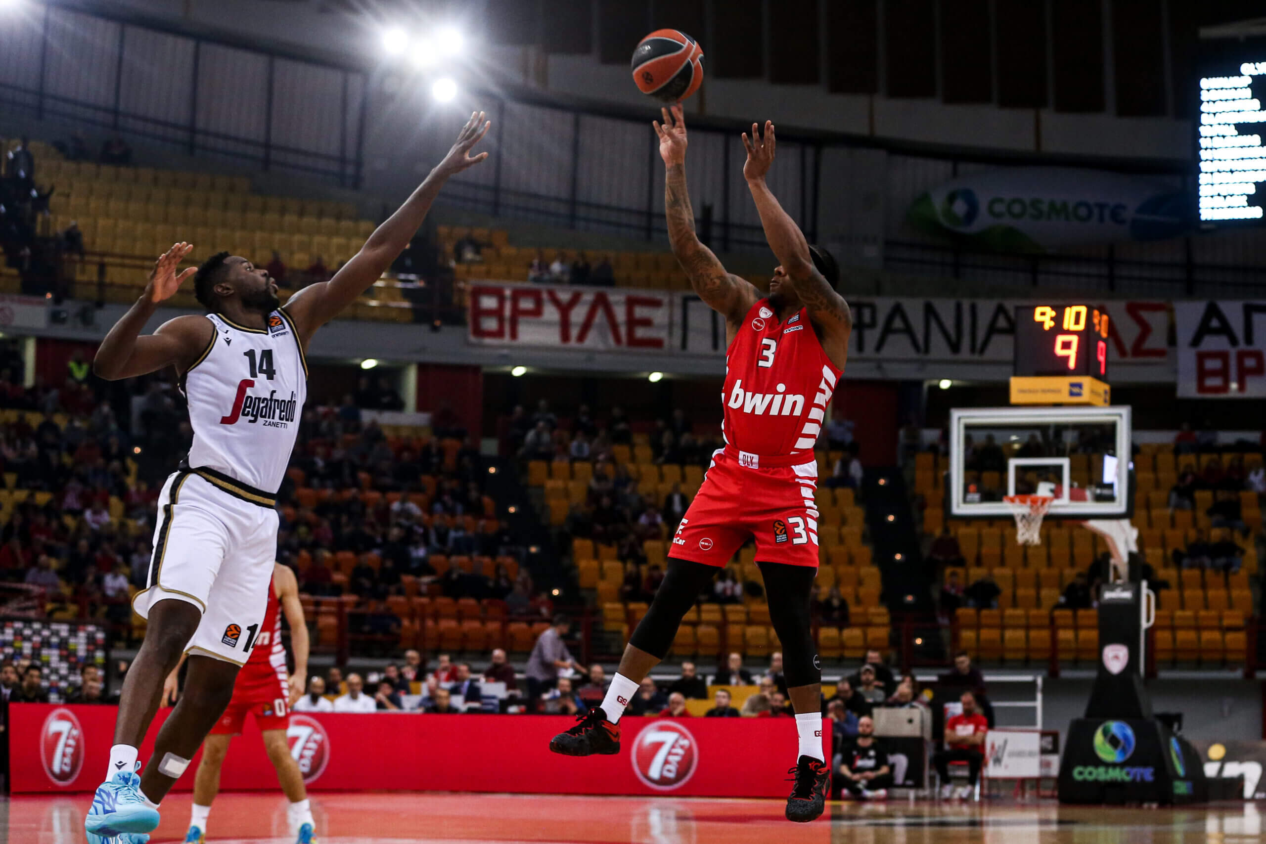 Ολυμπιακός - Βίρτους Μπολόνια