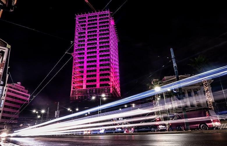 Λάμψη σκόρπισε για άλλη μια χρονιά ο Πύργος του Πειραιά