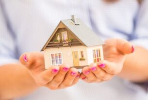 Δήμος Πειραιά - Ομόφωνη αντίδραση του Δημοτικού Συμβουλίου Πειραιά στις κοινωνικά άδικες αυξήσεις αντικειμενικών αξιών της κυβέρνησης