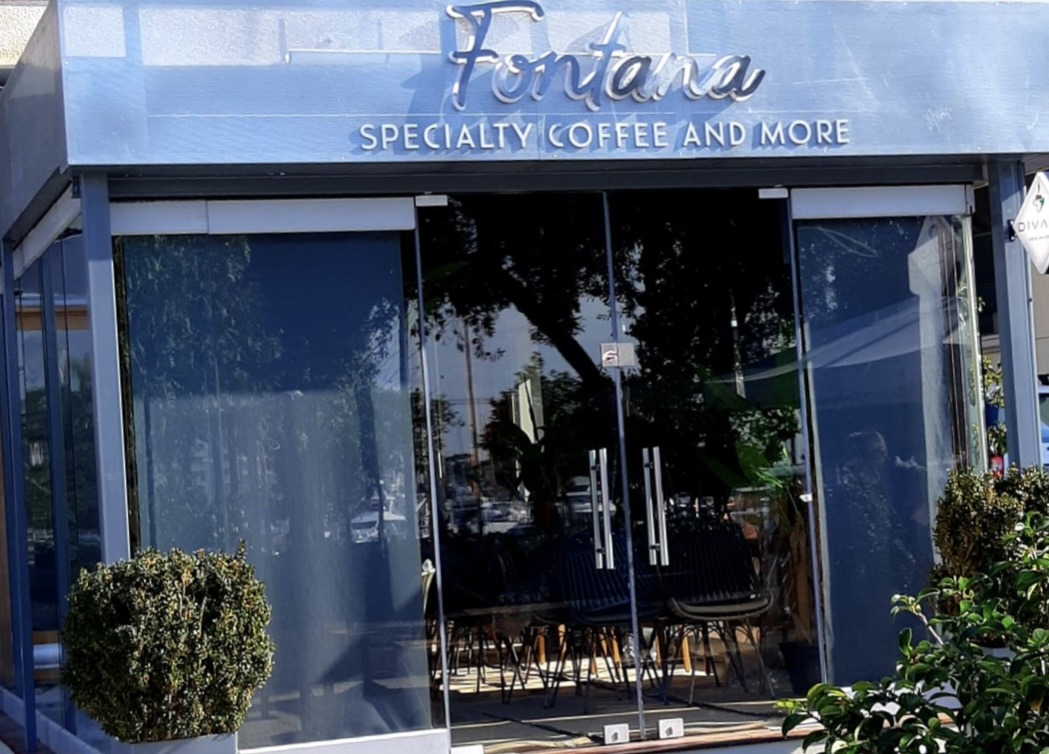 Fontana: Η καφετέρια Θρύλος που τραγούδησε ο Χρήστος Κυριαζής