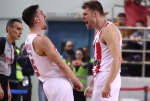 Κόκκινος ημιτελικός και 11-0