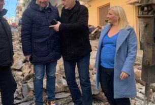 Μανιάτικα: Αυτοψία Μωράλη, Αργουδέλη και Καρατσάνη στην ανάπλαση της οδού της οδού Δημητρακοπούλου