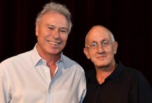 Με επιτυχία η προεκλογική συγκέντρωση του Γιάννη Σγουρού στον Πειραιά