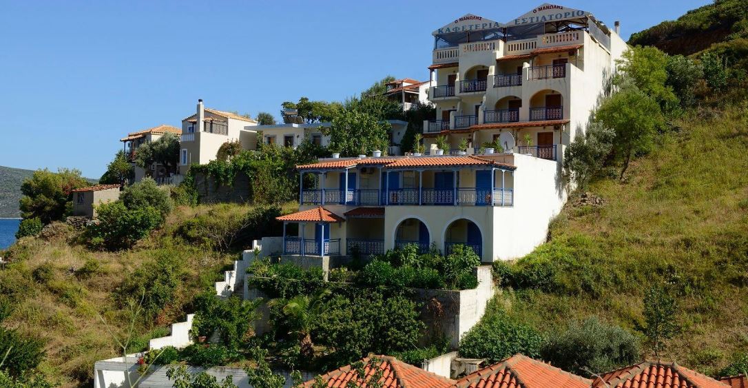 Αλόννησος: Το παραδοσιακό ξενοδοχείο Αγνάντι