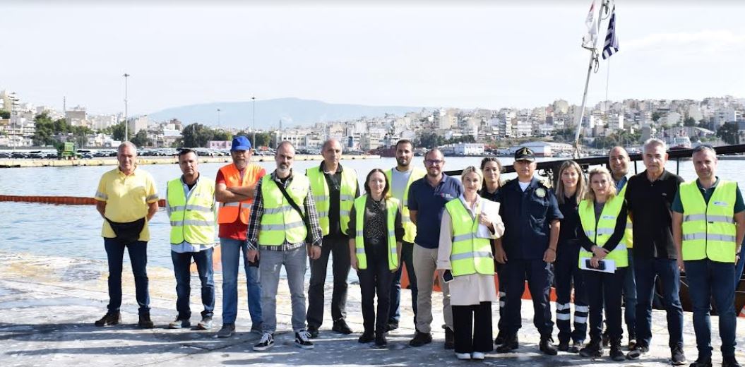 ΟΛΠ Α.Ε.: Πραγματοποίηση άσκησης στον σταθμό διαχείρισης οχημάτων με σενάριο την αντιμετώπιση θαλάσσιας και χερσαίας ρύπανσης από ατύχημα