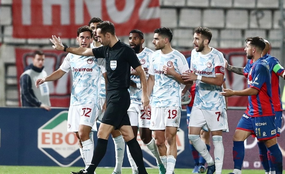 "Σφαγή" του Ολυμπιακού στον Βόλο....